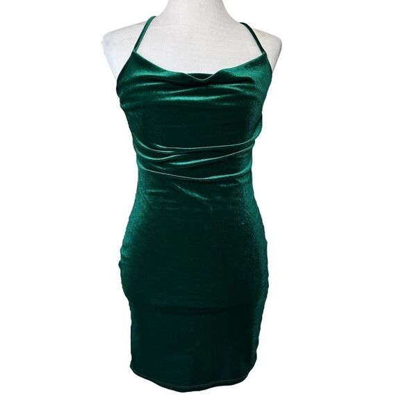 Papaya Jewel Deep Green Velvety Cami Bodycon Party Mini Formal Dress - Picture 6 of 12